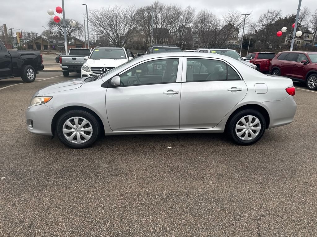 Used 2009 Toyota Corolla image 4