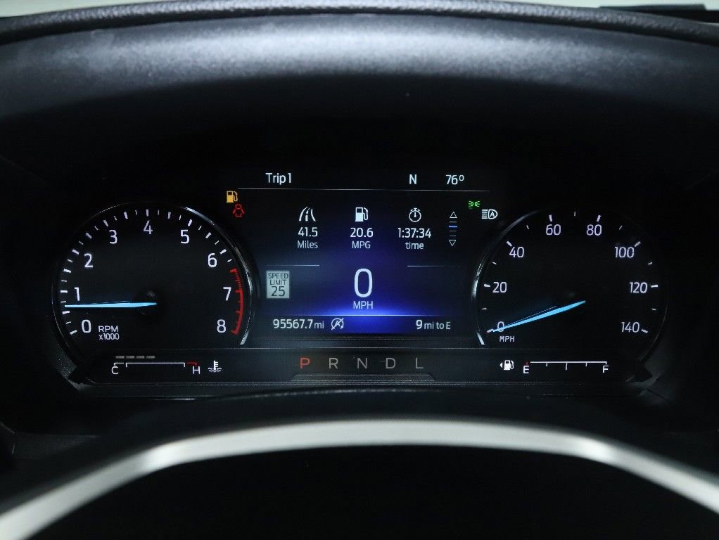 Used 2021 Ford Explorer Limited w/ Equipment Group 301A AWD/4WD image 27