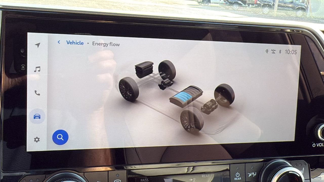 New 2025 Toyota Highlander XLE image 22