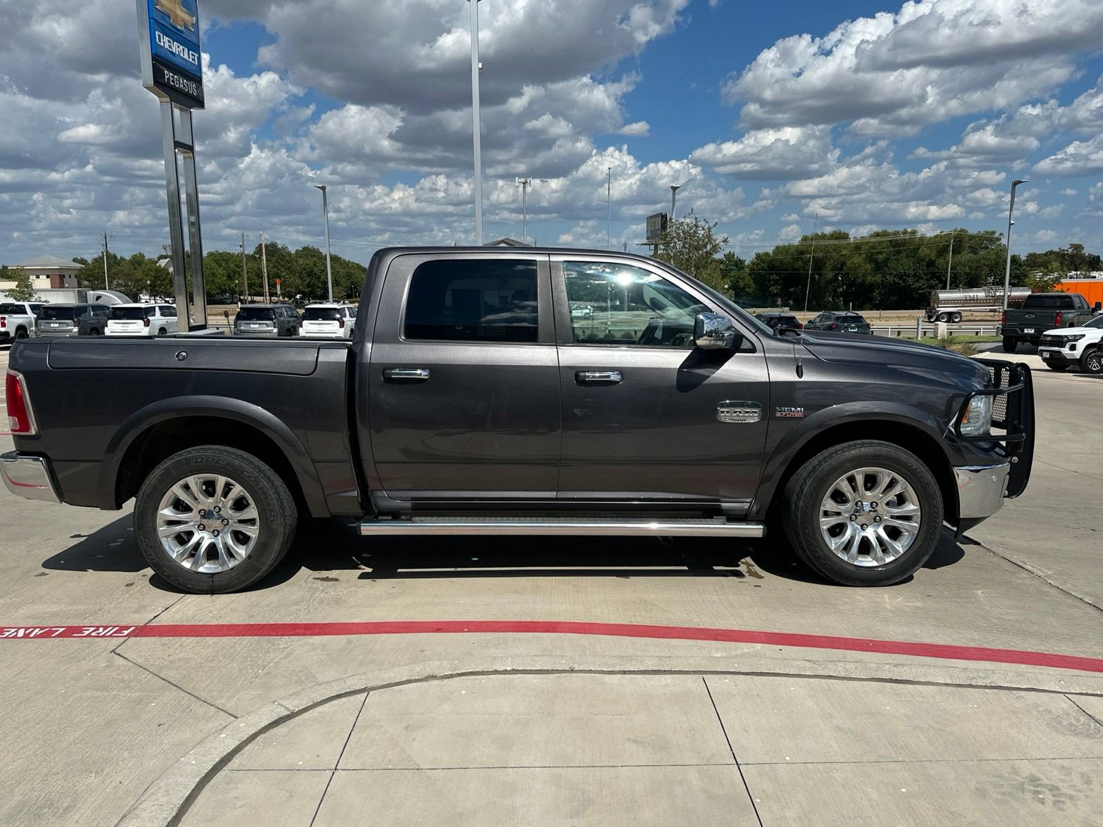 Used 2015 RAM 1500 Laramie Longhorn w/ Convenience Group AWD/4WD image 6