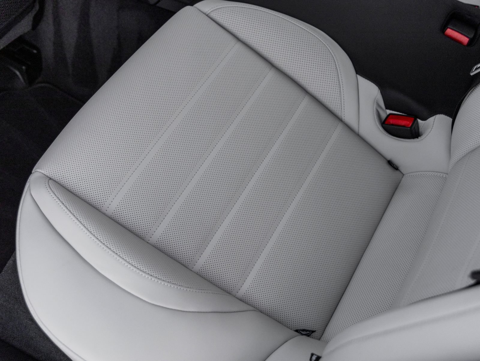 Certified 2026 Porsche Panamera 4 AWD/4WD image 28