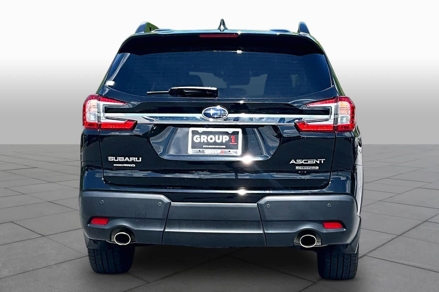 Used 2023 Subaru Ascent Limited AWD/4WD image 5