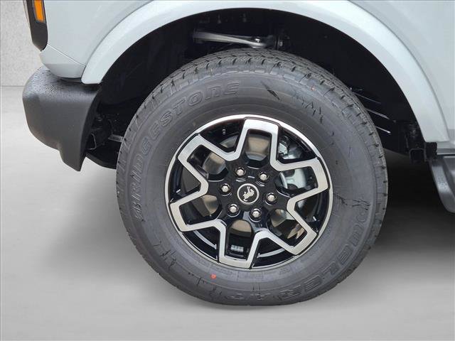New 2026 Ford Bronco Outer Banks AWD/4WD image 16