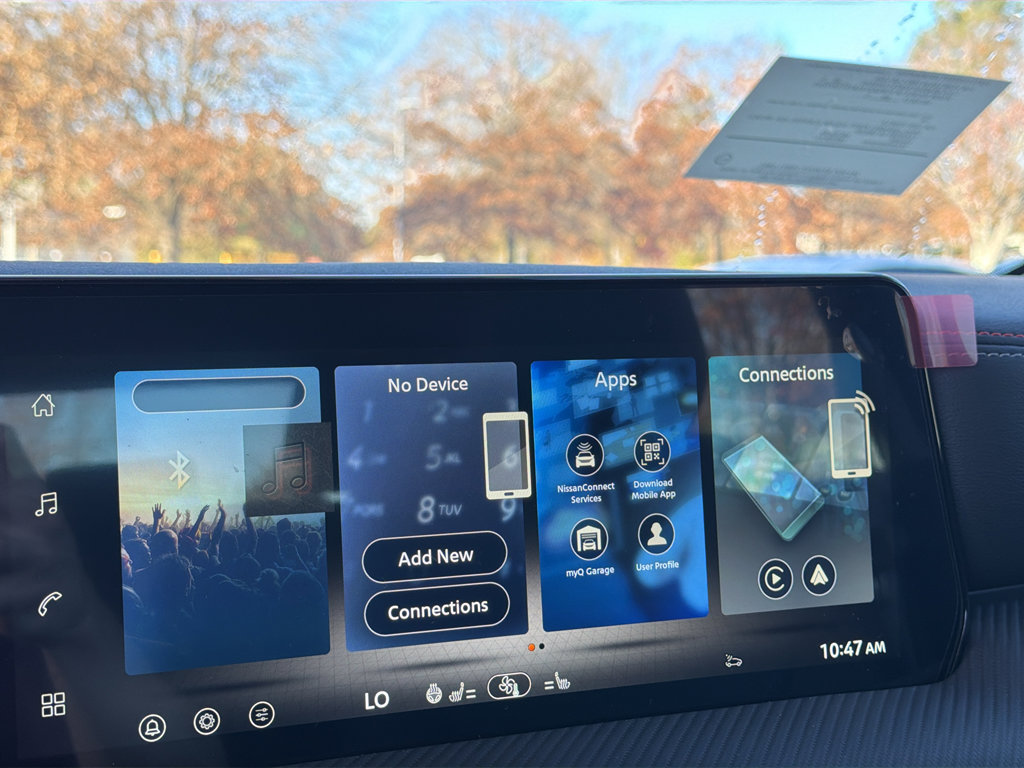 New 2026 Nissan Kicks SR w/ SR Premium Package image 24