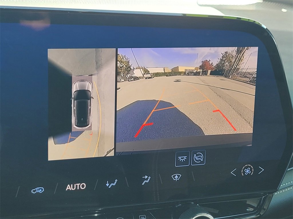 Used 2025 Chevrolet Blazer EV LT image 18