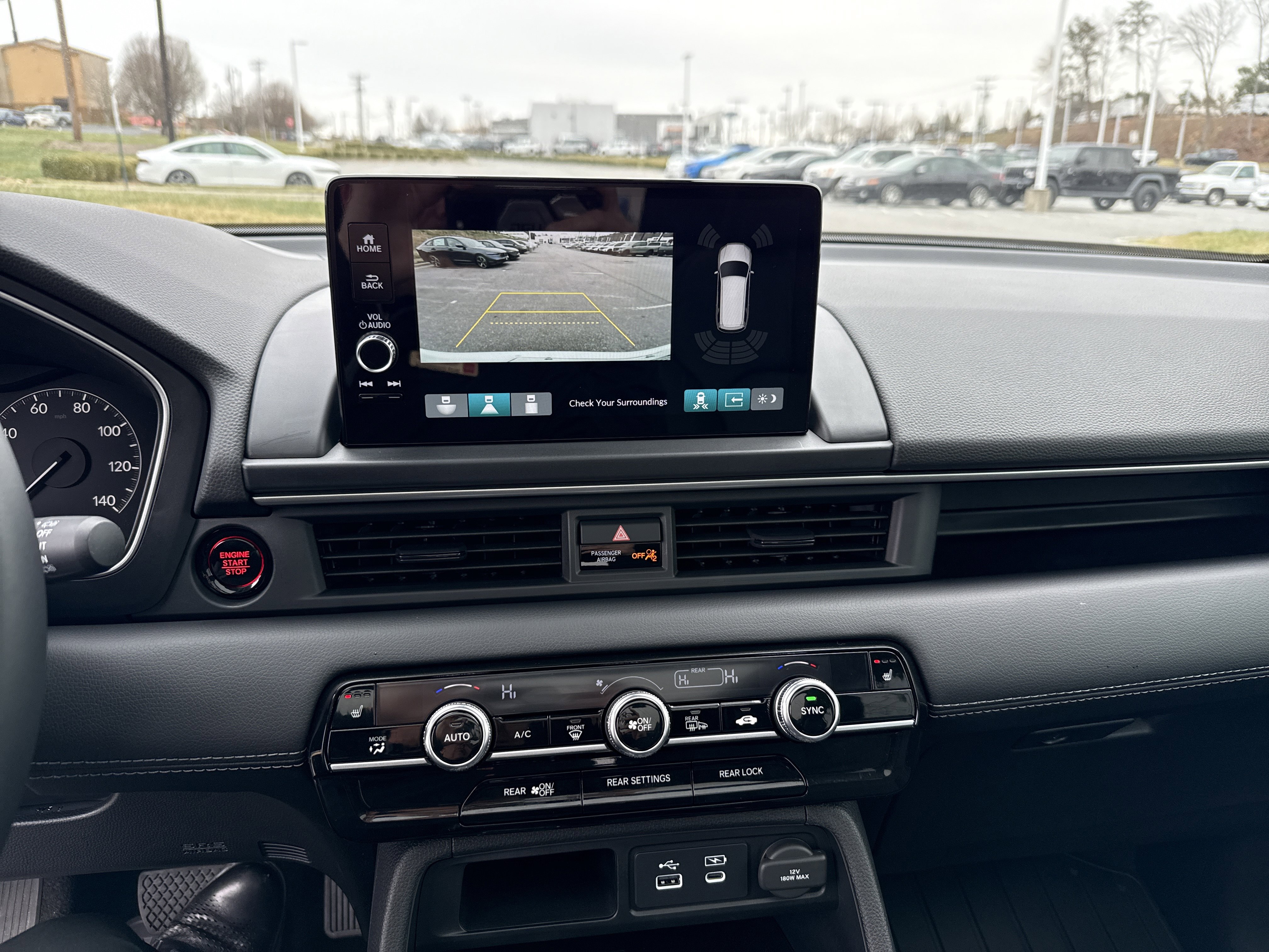 Certified 2025 Honda Pilot Touring image 25