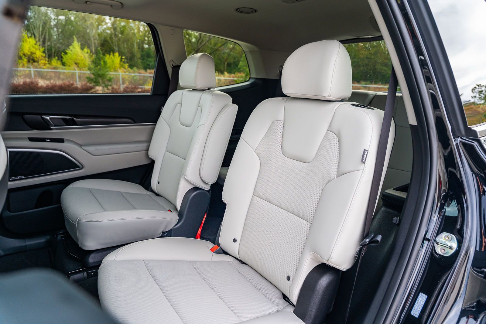 New 2025 Kia Telluride S image 15