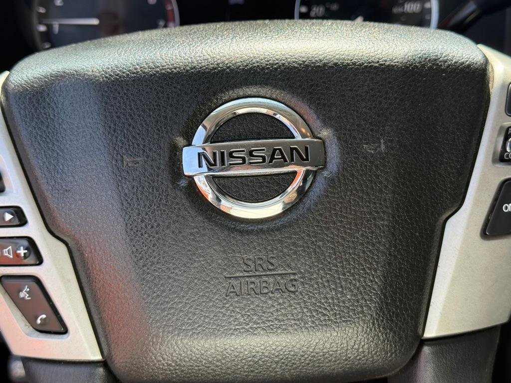 Used 2021 Nissan Titan S w/ S Utility Package image 17