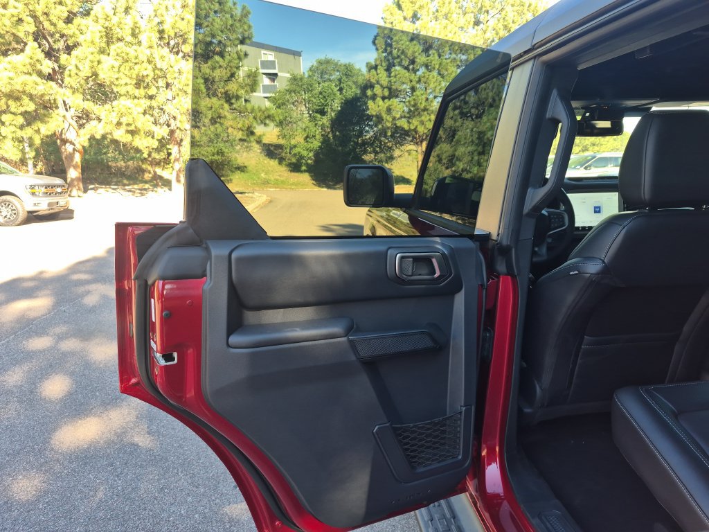 New 2026 Ford Bronco Outer Banks w/ Sasquatch Package AWD/4WD image 17