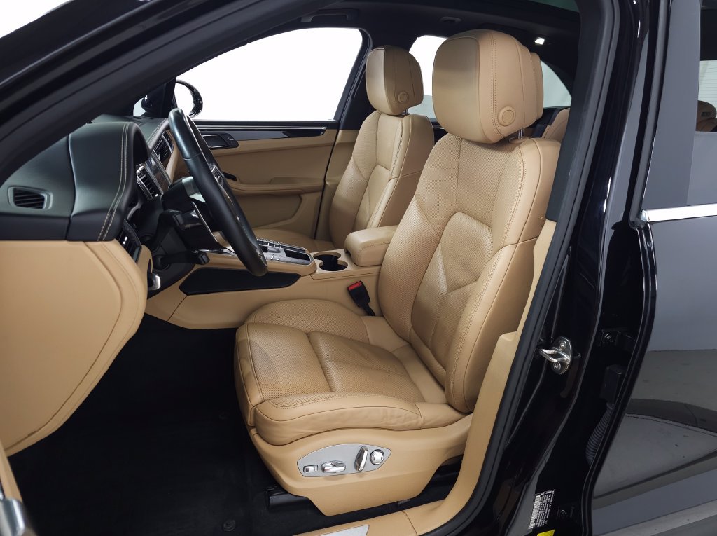 Used 2018 Porsche Macan S AWD/4WD image 15