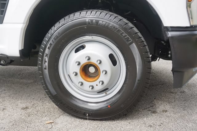 New 2027 Ford F350 XL RWD image 28