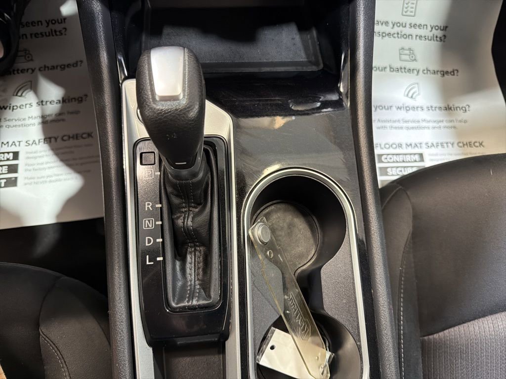 Used 2024 Nissan Altima 2.5 SV image 32