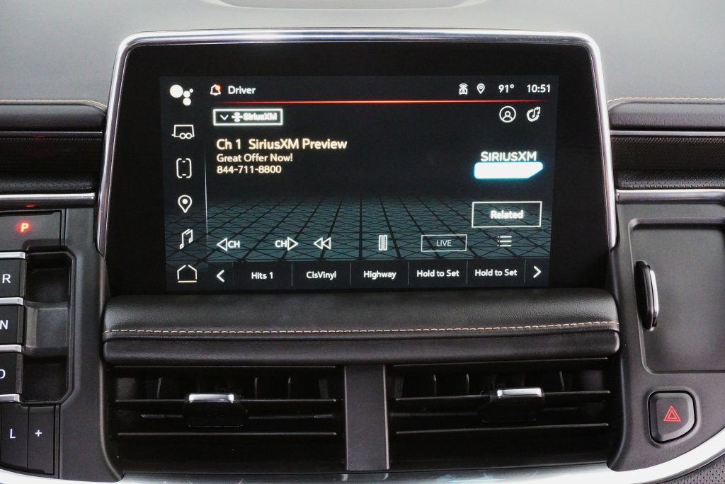 Used 2024 GMC Yukon AT4 w/ Technology Package AWD/4WD image 15