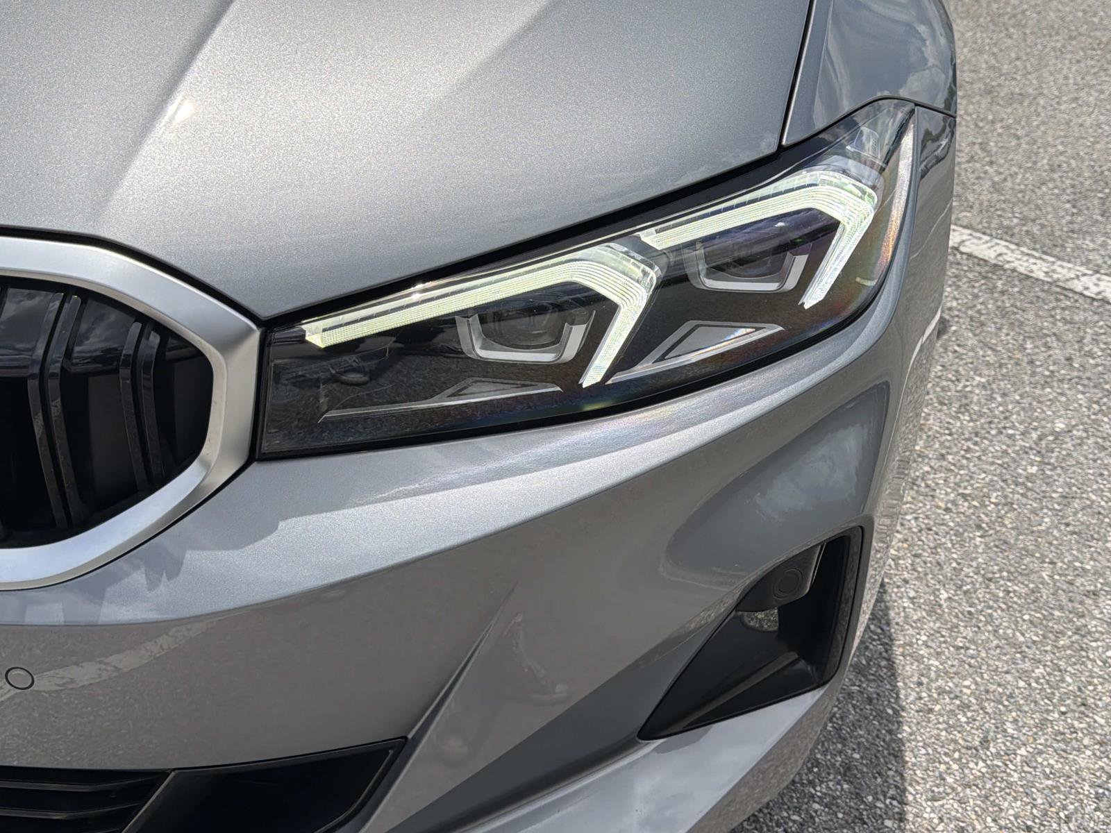 Used 2025 BMW 330i Sedan RWD image 10