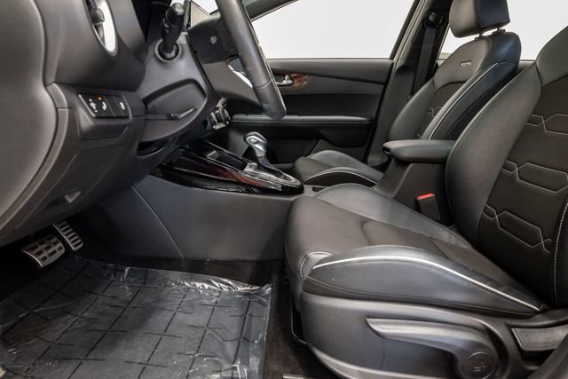 Certified 2023 Kia Forte GT-Line w/ GT-Line Premium Package FWD image 11