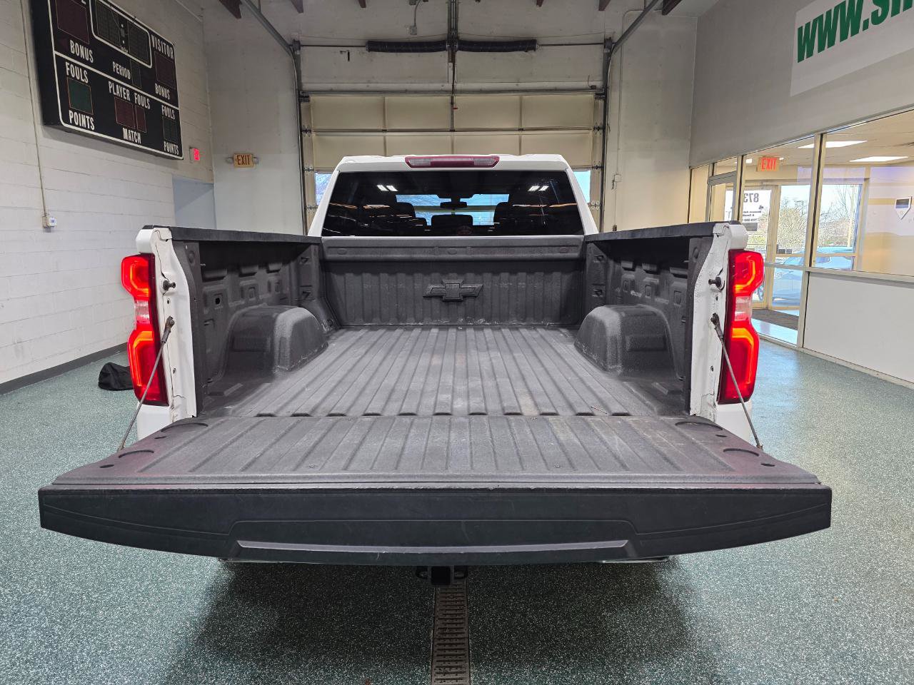 Used 2021 Chevrolet Silverado 1500 Custom image 21