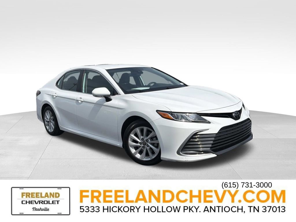 Used 2022 Toyota Camry LE w/ Convenience Package FWD image 1