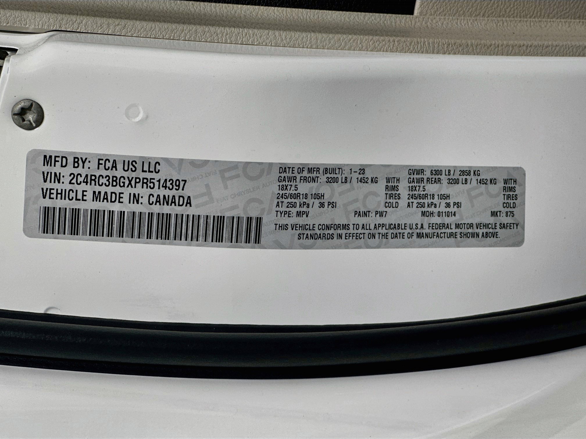 Used 2023 Chrysler Pacifica Touring-L AWD/4WD image 12