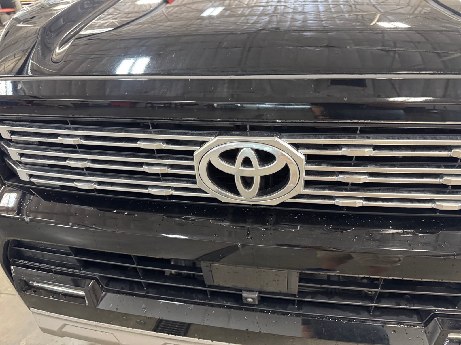 Certified 2026 Toyota 4Runner Limited w/ Tow Technology Package AWD/4WD image 23