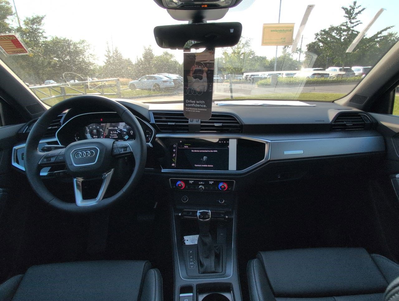 New 2025 Audi Q3 2.0T Premium image 23