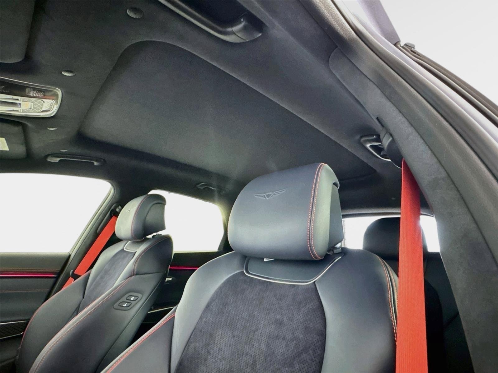 New 2027 Genesis GV70 3.5T Prestige AWD/4WD image 14
