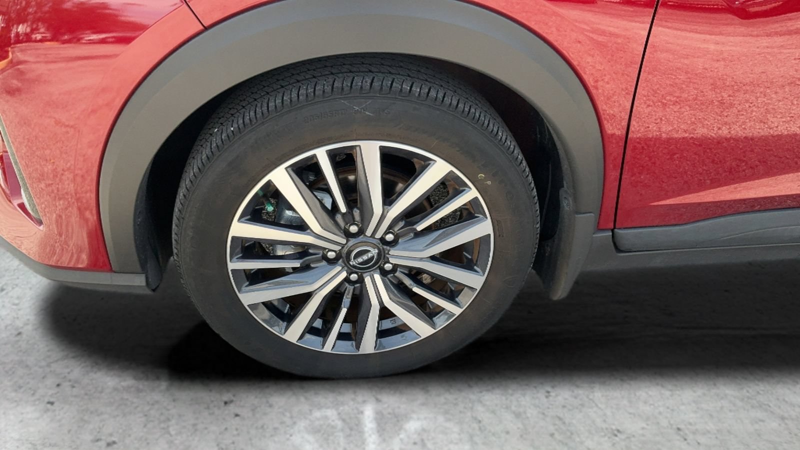 Certified 2024 Nissan Kicks SV FWD image 15