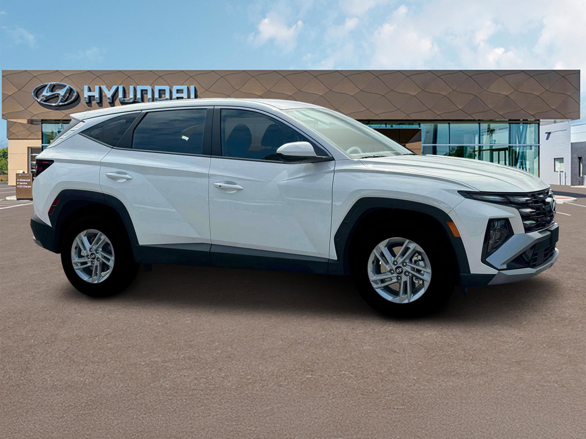 New 2025 Hyundai Tucson SE image 10