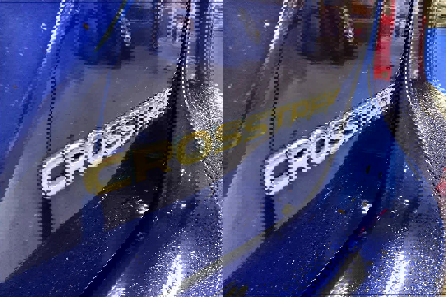 Used 2025 Subaru Crosstrek 2.0i Premium image 10