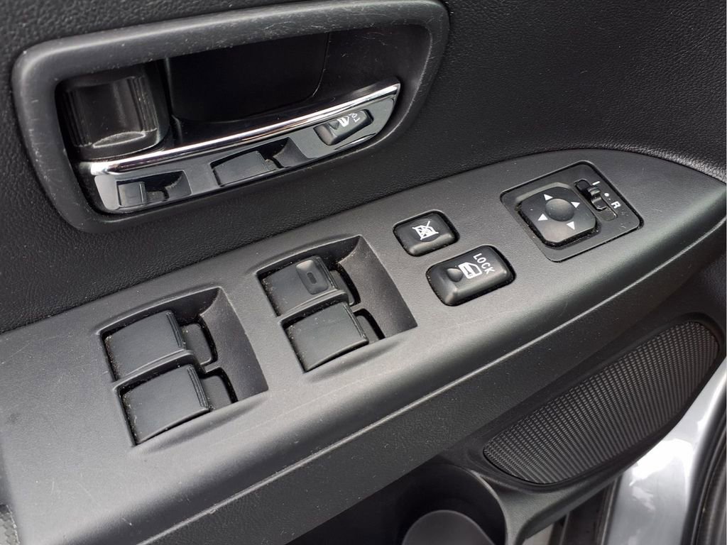 Used 2021 Mitsubishi Outlander Sport ES image 18