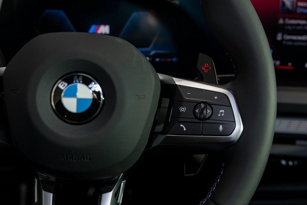 Used 2026 BMW M235i xDrive w/ Technology Package AWD/4WD image 25