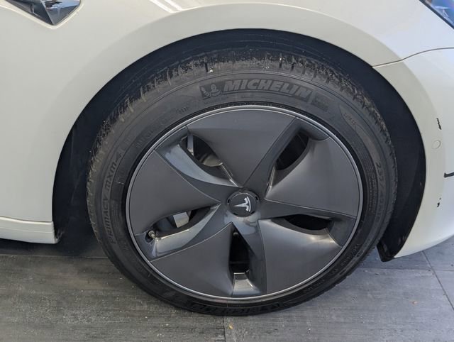 Used 2018 Tesla Model 3 Long Range image 15