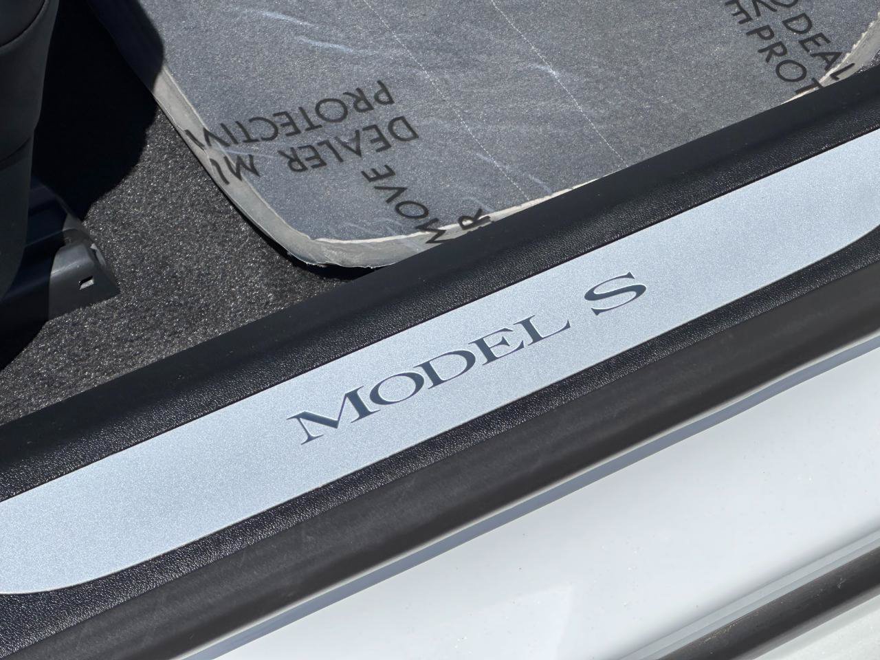 Used 2019 Tesla Model S Performance AWD/4WD image 30