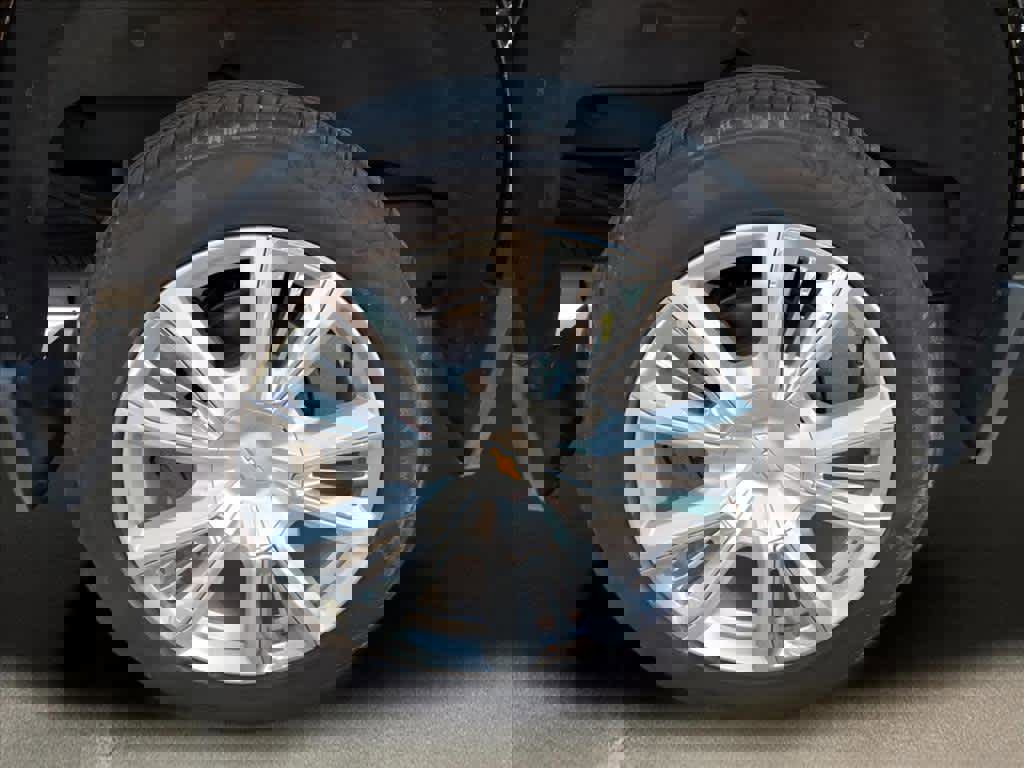 Used 2024 Chevrolet Silverado 1500 High Country image 5