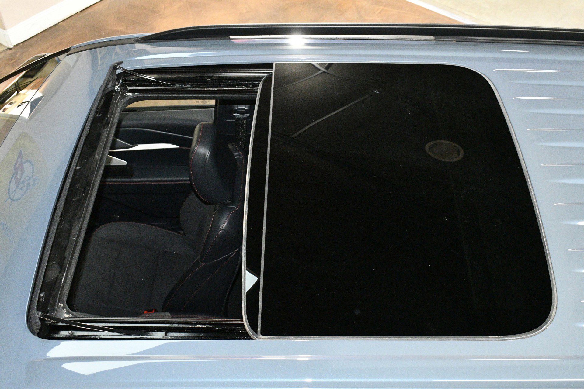 Used 2025 Ford Explorer ST w/ Sun And Sound Package image 50