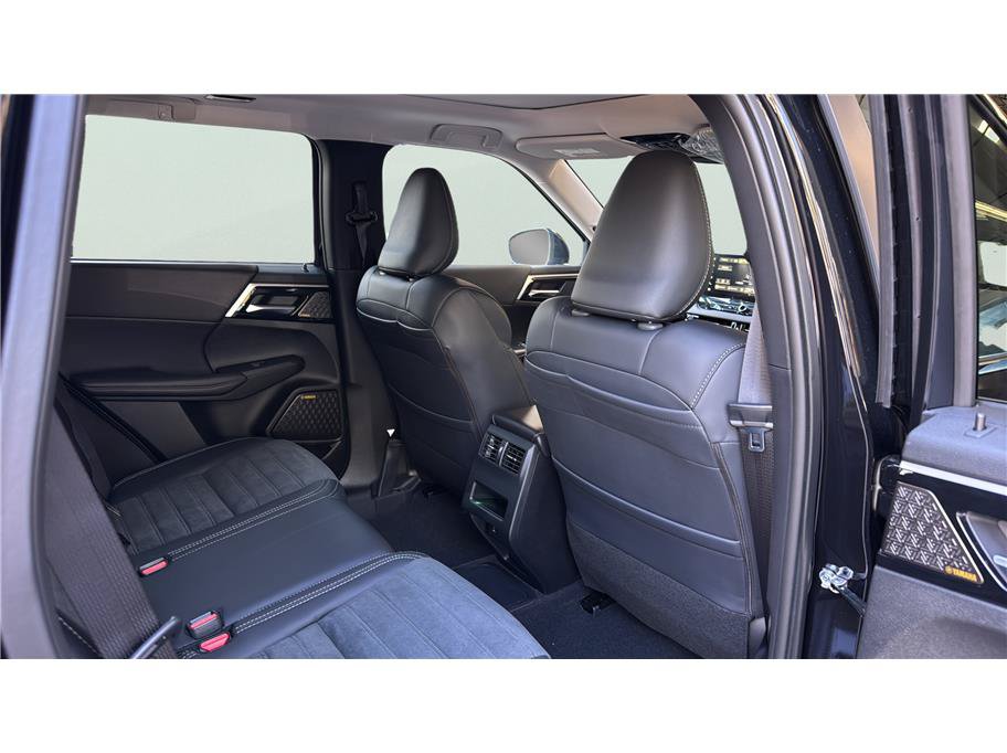 New 2026 Mitsubishi Outlander SE AWD/4WD image 22