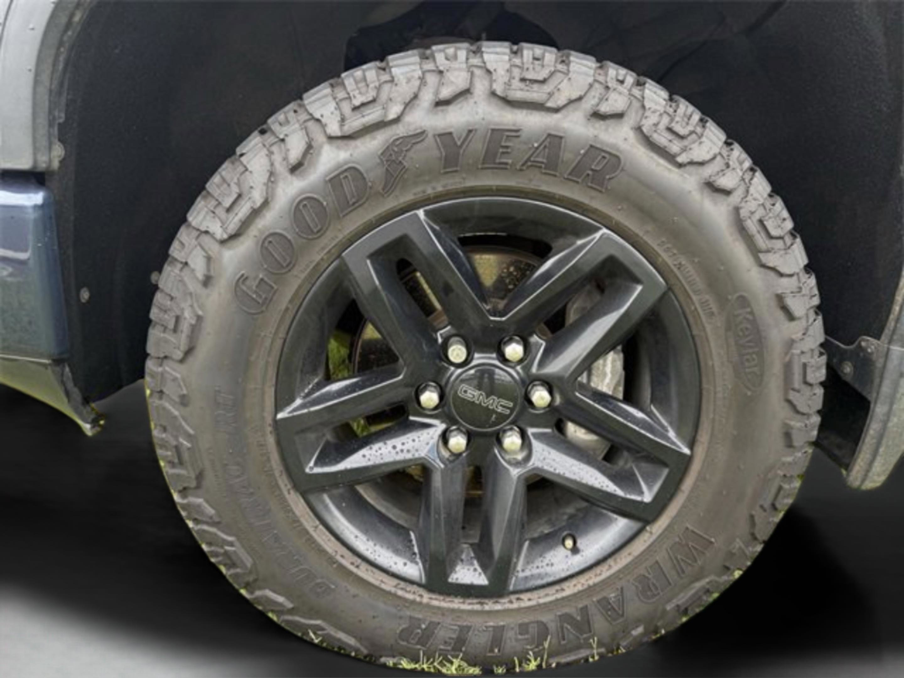 Used 2020 GMC Sierra 1500 AT4 w/ AT4 Premium Package image 40