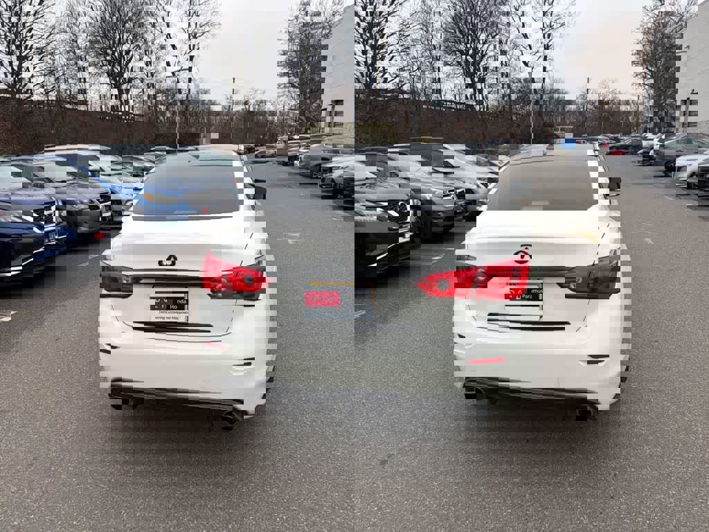 Used 2016 INFINITI Q50 Premium w/ 2.0T Premium Plus Package image 13