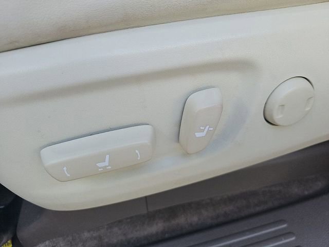 Used 2017 Lexus GX 460 image 17