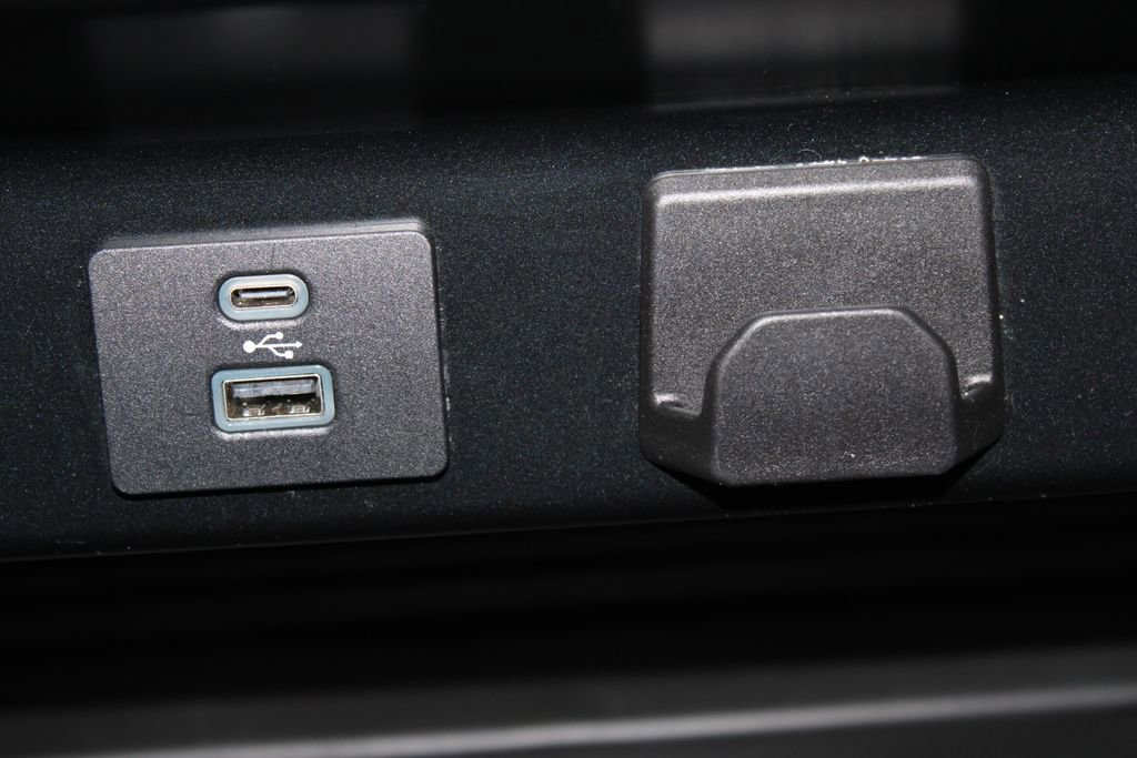 Used 2024 Ford F150 XLT image 42