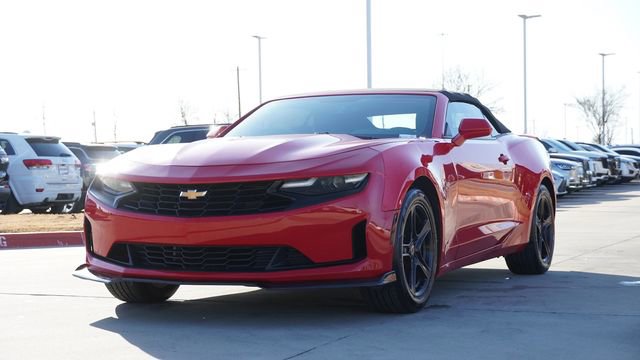 Used 2023 Chevrolet Camaro LT image 3
