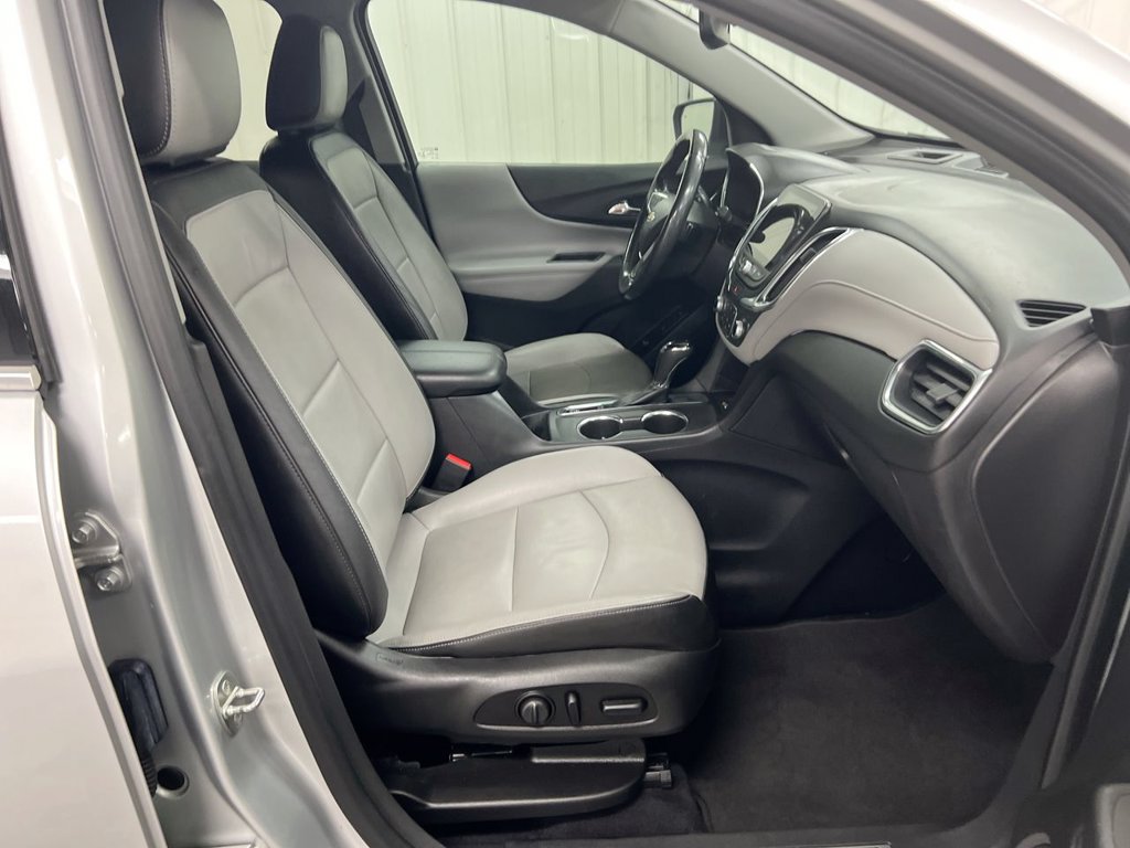 Used 2021 Chevrolet Equinox Premier FWD image 21