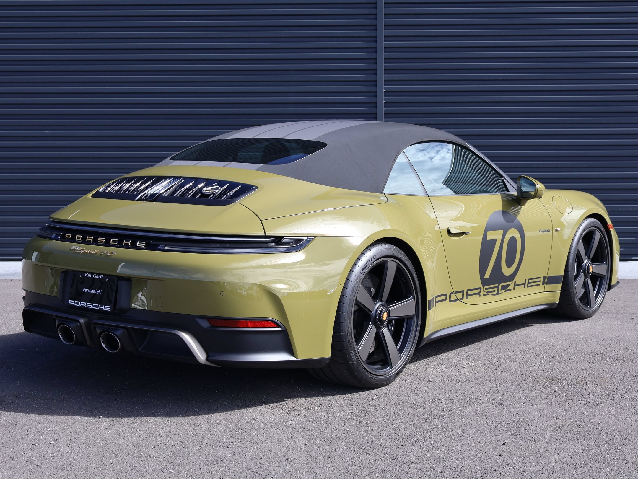 Certified 2026 Porsche 911 Carrera GTS RWD image 10