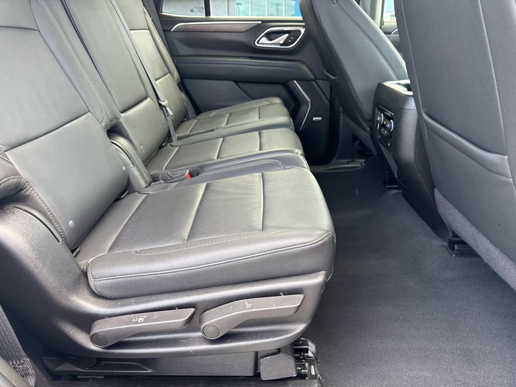 Used 2024 Chevrolet Tahoe LT RWD image 16