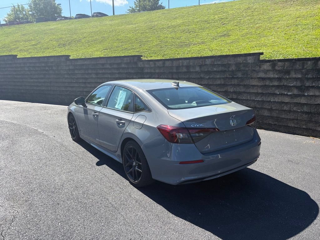 Used 2025 Honda Civic Sport image 5