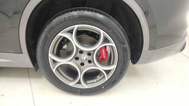 Used 2024 Alfa Romeo Stelvio Ti AWD/4WD image 78