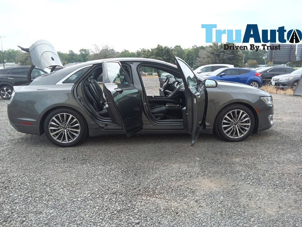 Used 2017 Lincoln MKZ Select w/ Select Plus Package FWD image 16