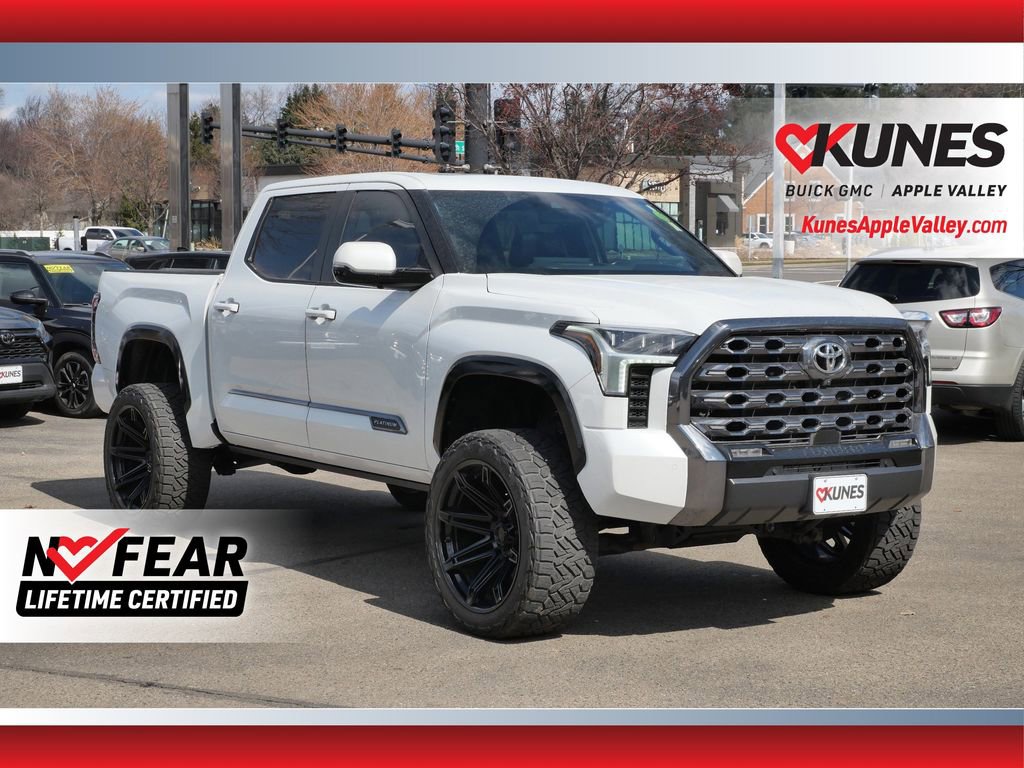Used 2025 Toyota Tundra Platinum image 1