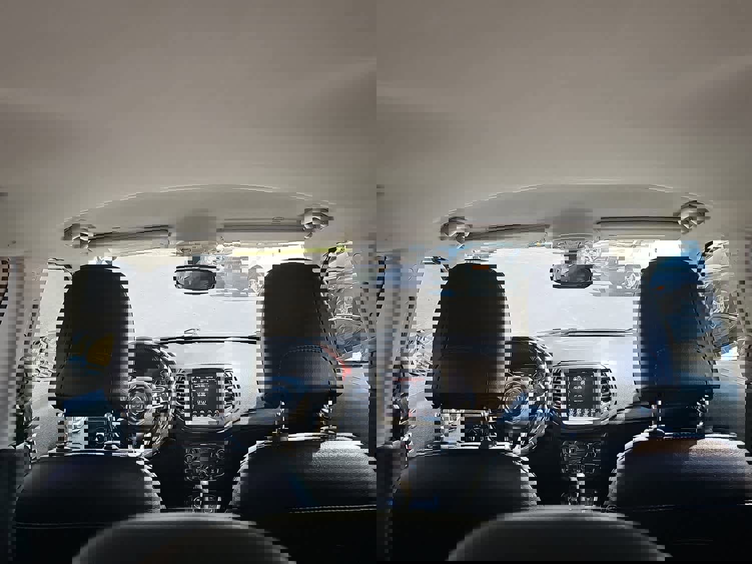 Used 2019 Jeep Compass Trailhawk image 34