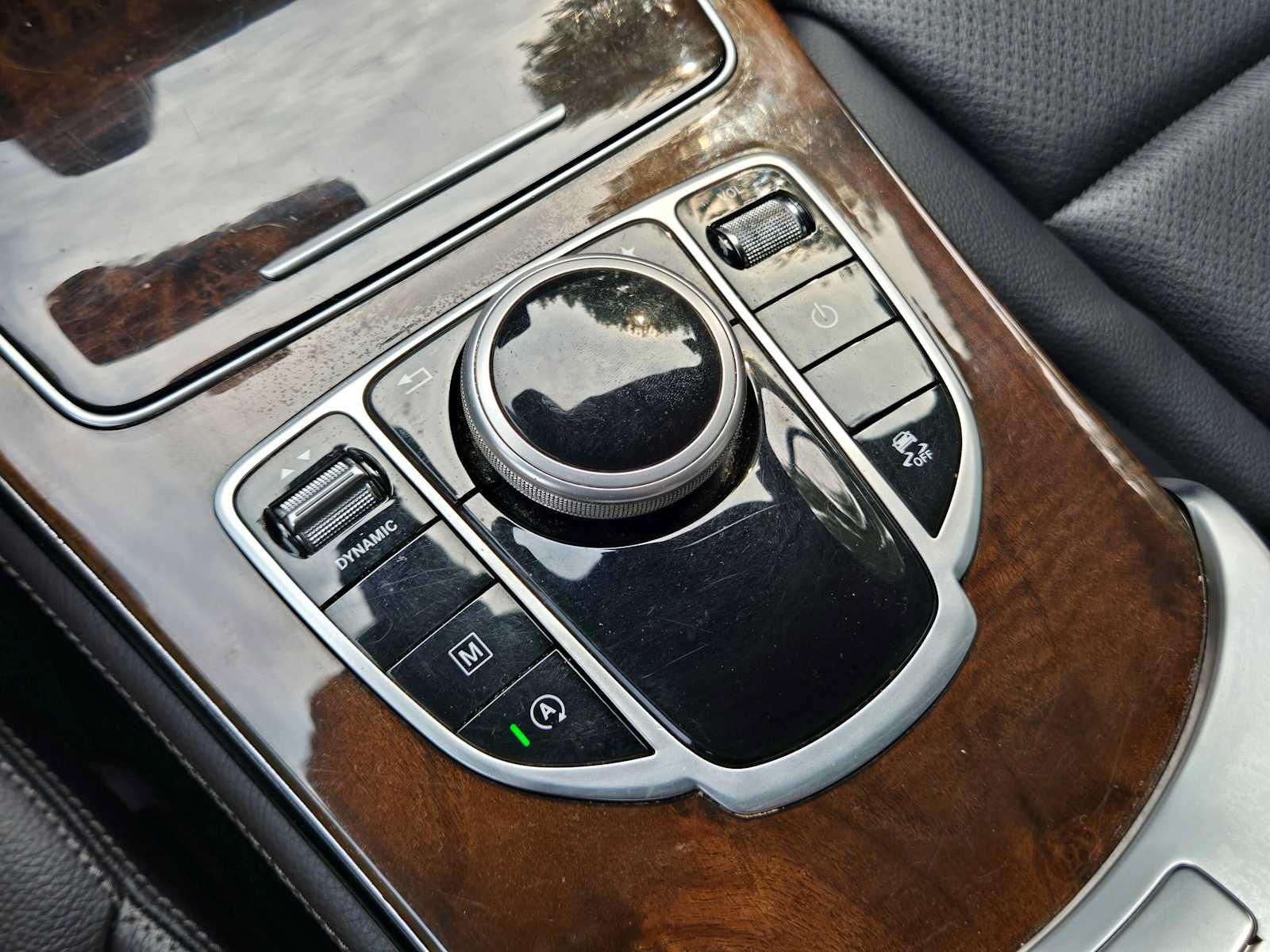 Used 2017 Mercedes-Benz GLC 300 image 29