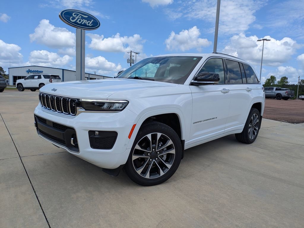 Used 2023 Jeep Grand Cherokee Overland w/ Adv Protech Group III image 1